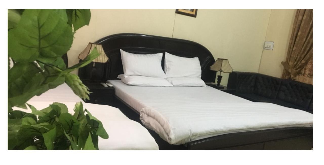 Luxury Inn Karachi Extérieur photo