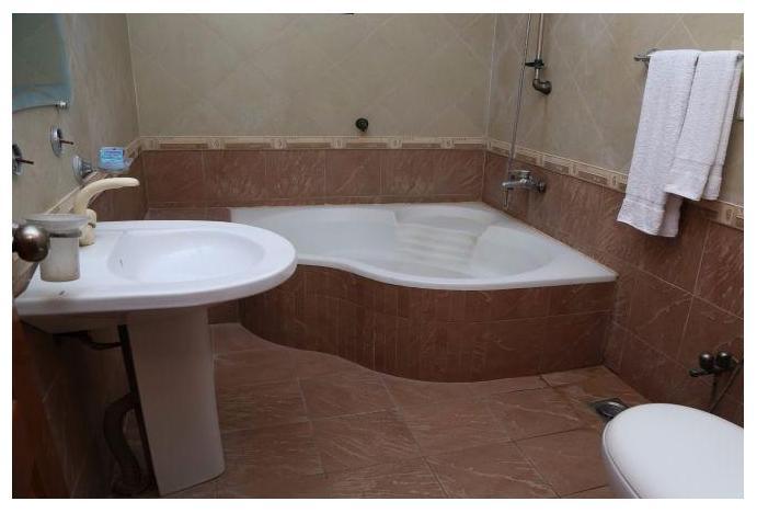 Luxury Inn Karachi Extérieur photo